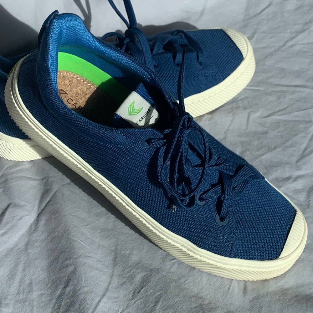 IBI by Cariuma knit sneaker size 10
